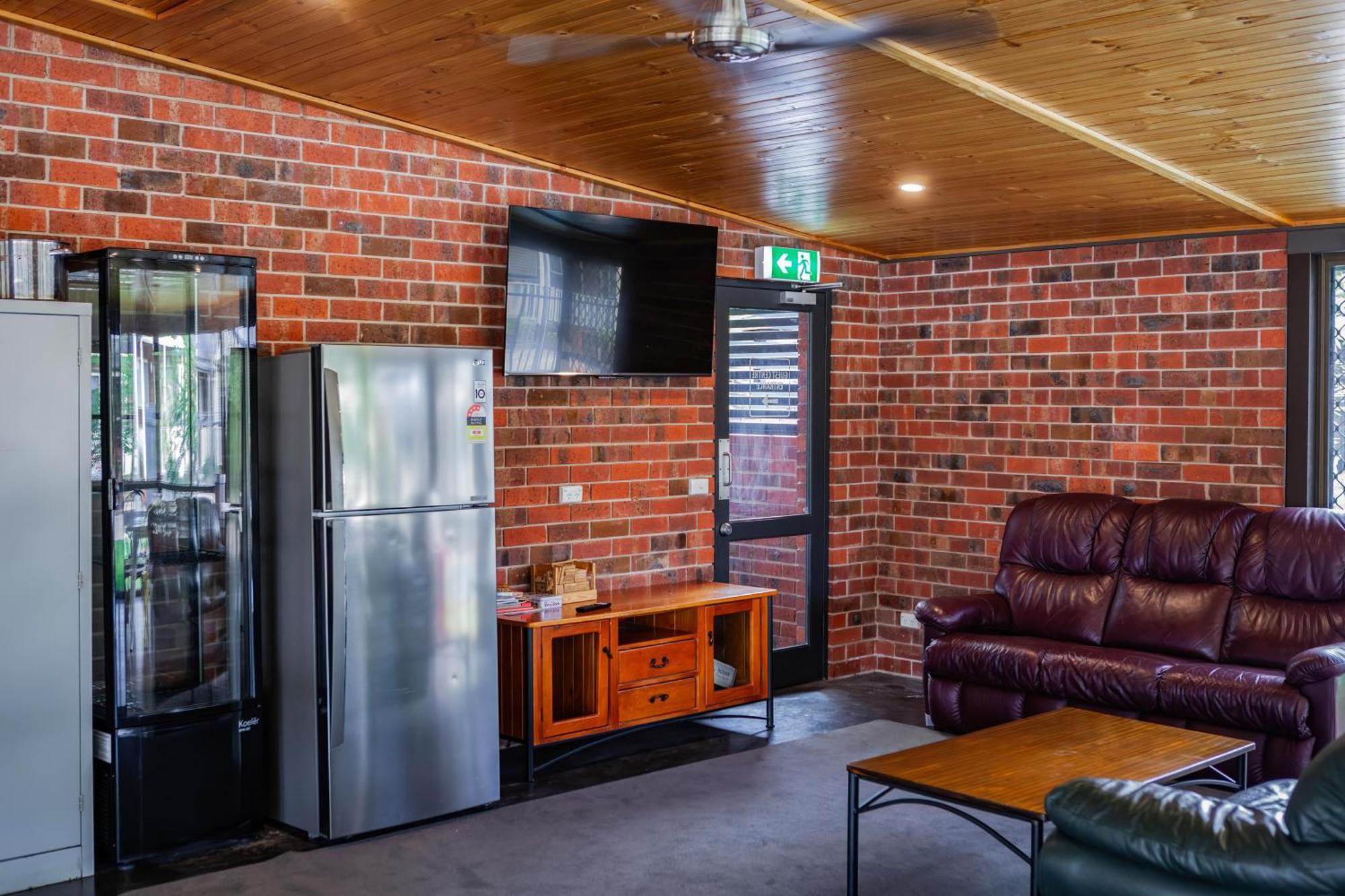 Готель Big4 Albury Tourist Park Екстер'єр фото