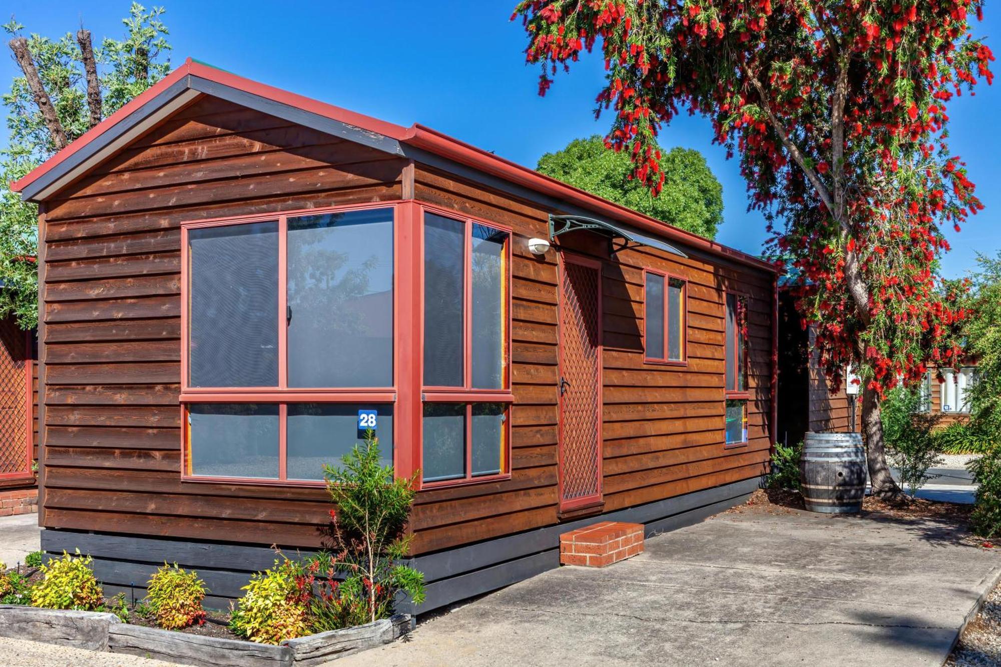 Готель Big4 Albury Tourist Park Екстер'єр фото